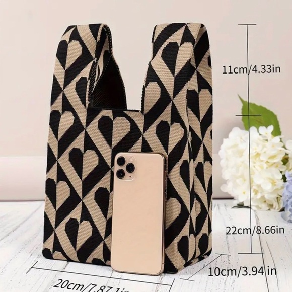 Boho Chic Knitted Wristlet Handbag For Women, Stylish Mini Foldable Tote - Picture 4 of 6